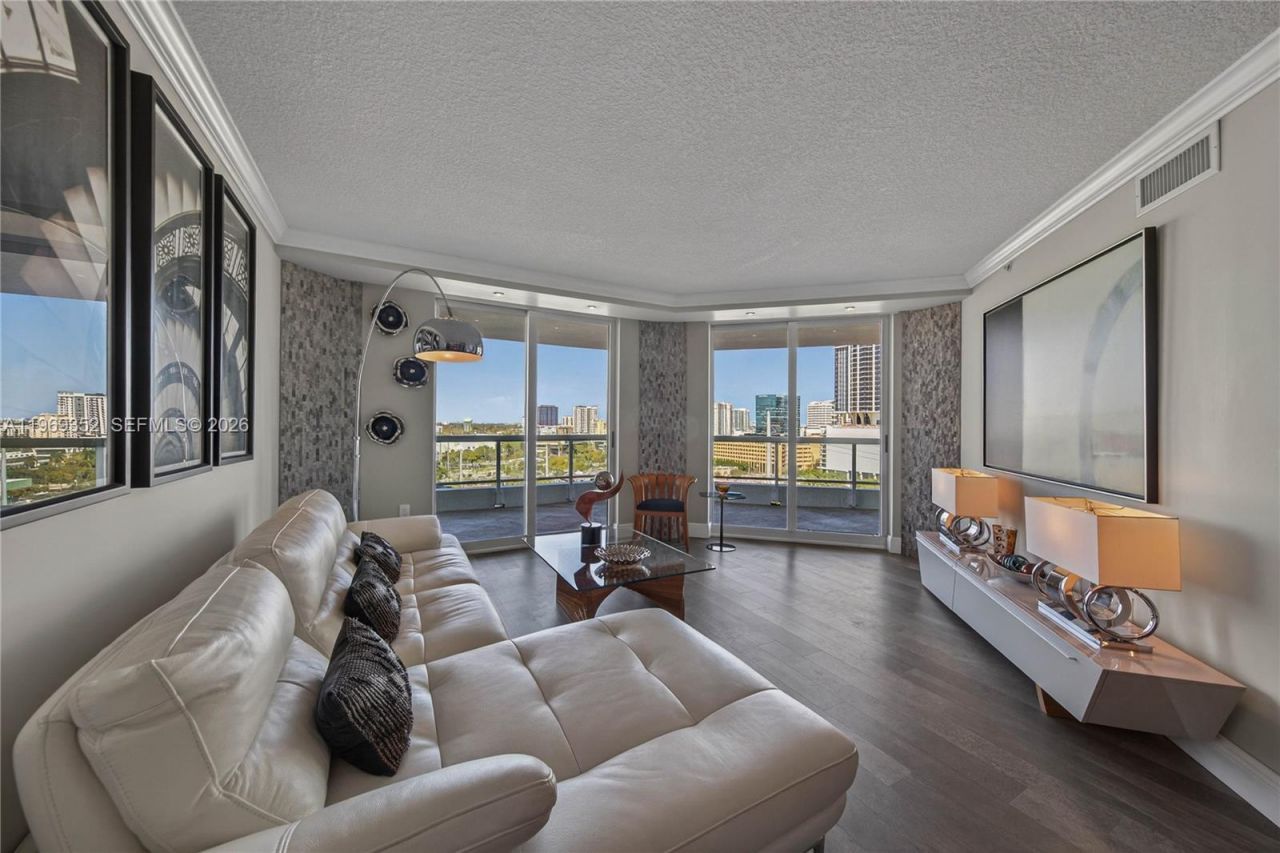 401 SW 4th Ave , Unit 1407, Fort Lauderdale, FL 33315 Photo