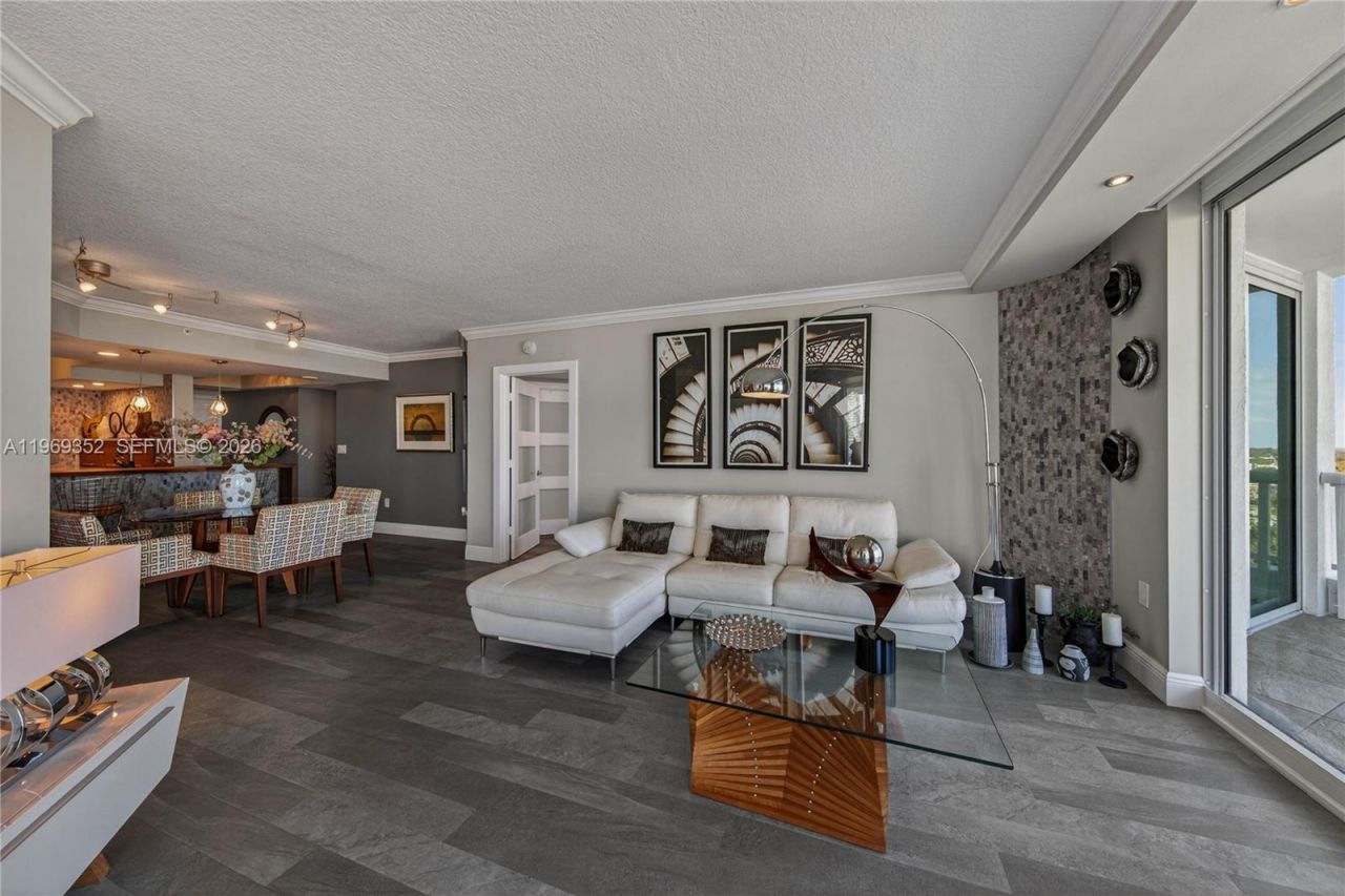 401 SW 4th Ave , Unit 1407, Fort Lauderdale, FL 33315 Photo