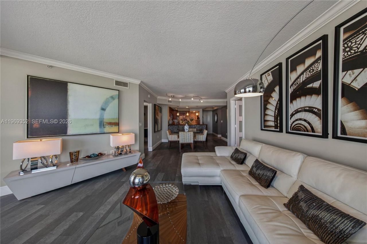 401 SW 4th Ave , Unit 1407, Fort Lauderdale, FL 33315 Photo