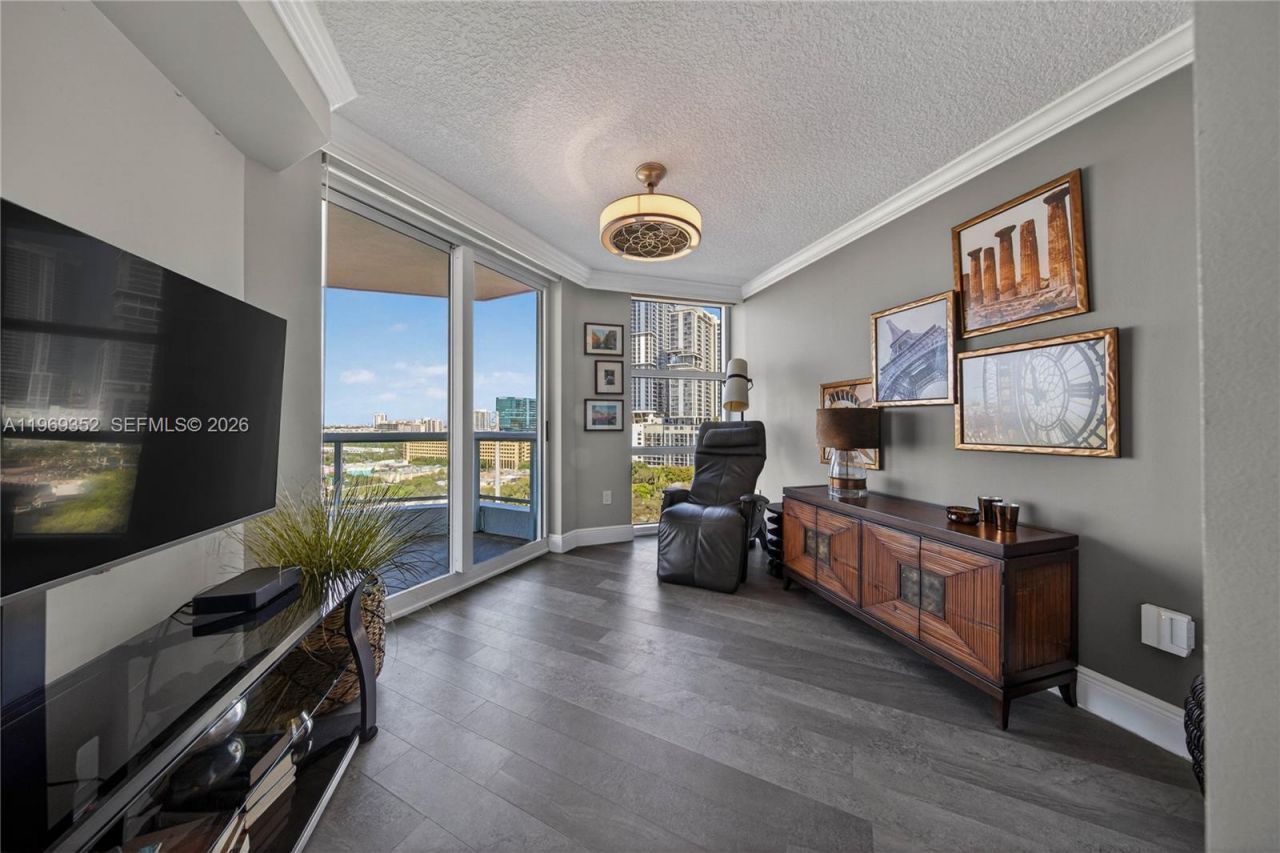 401 SW 4th Ave , Unit 1407, Fort Lauderdale, FL 33315 Photo