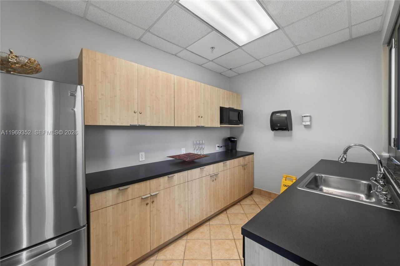 401 SW 4th Ave , Unit 1407, Fort Lauderdale, FL 33315 Photo