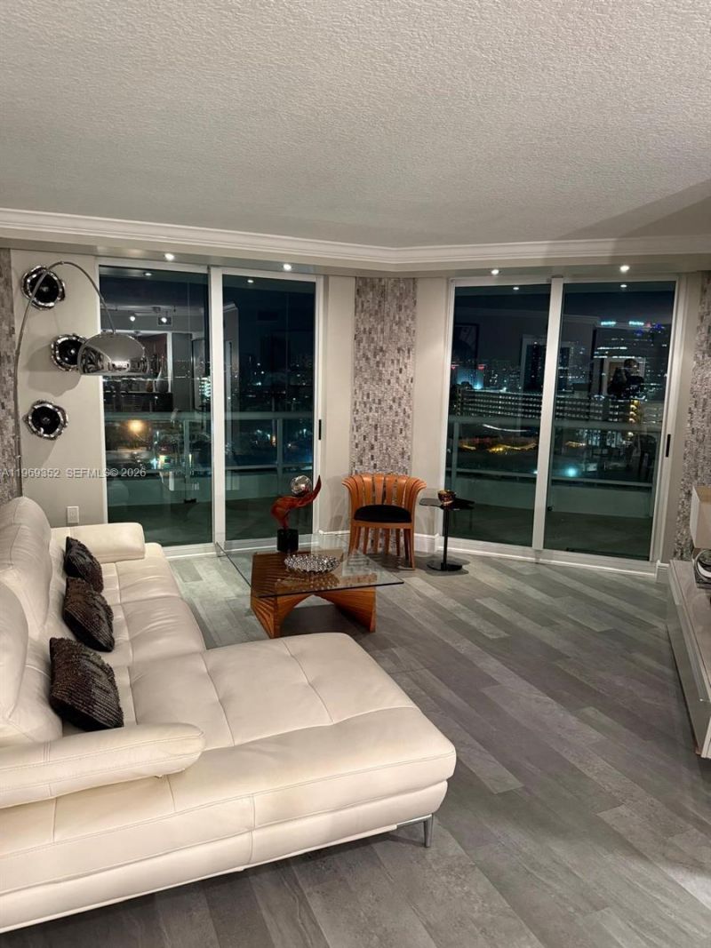 401 SW 4th Ave , Unit 1407, Fort Lauderdale, FL 33315 Photo