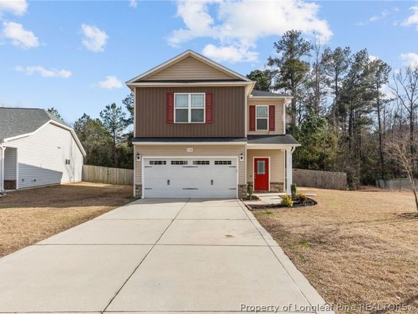 716 Roanoke Drive, Raeford, NC 28376