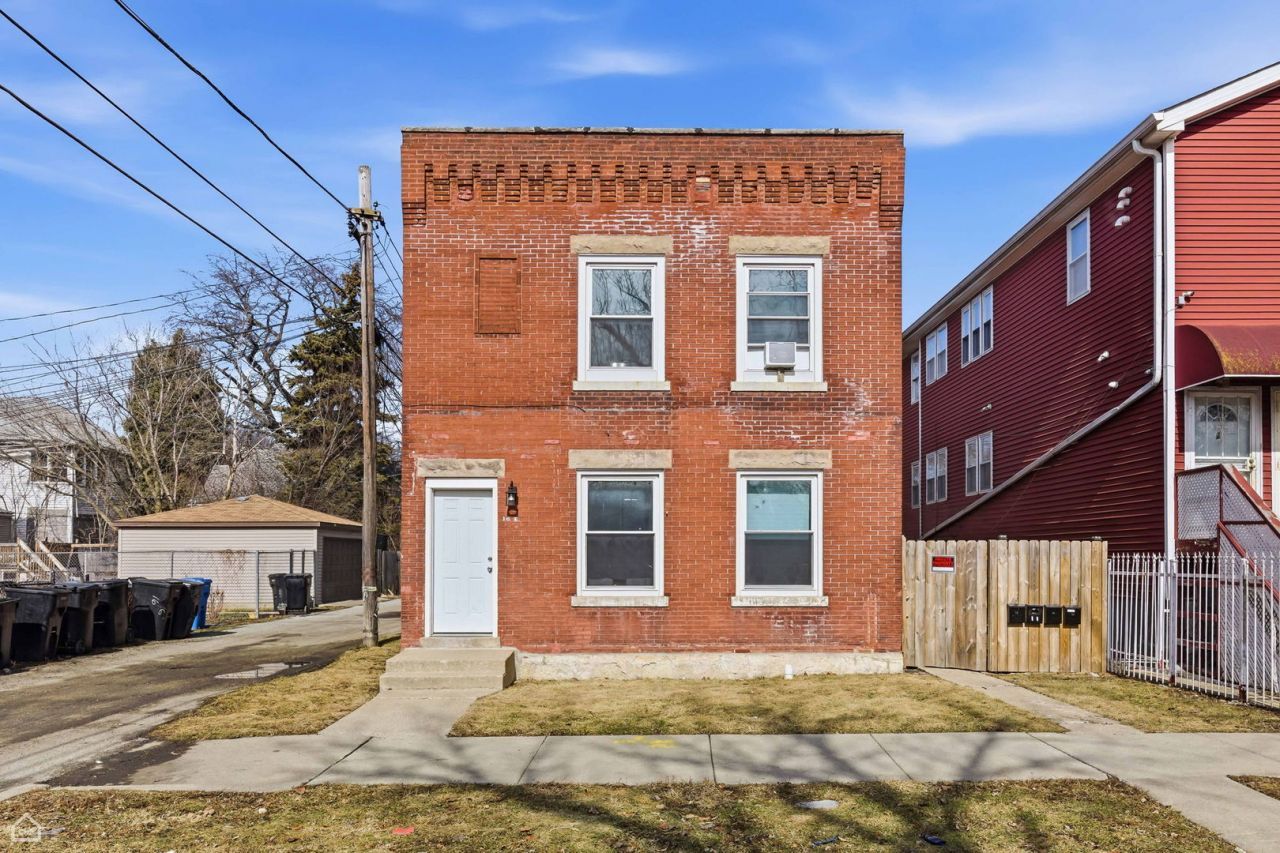 16 E 118th Place, Chicago, IL 60628 Main Photo
