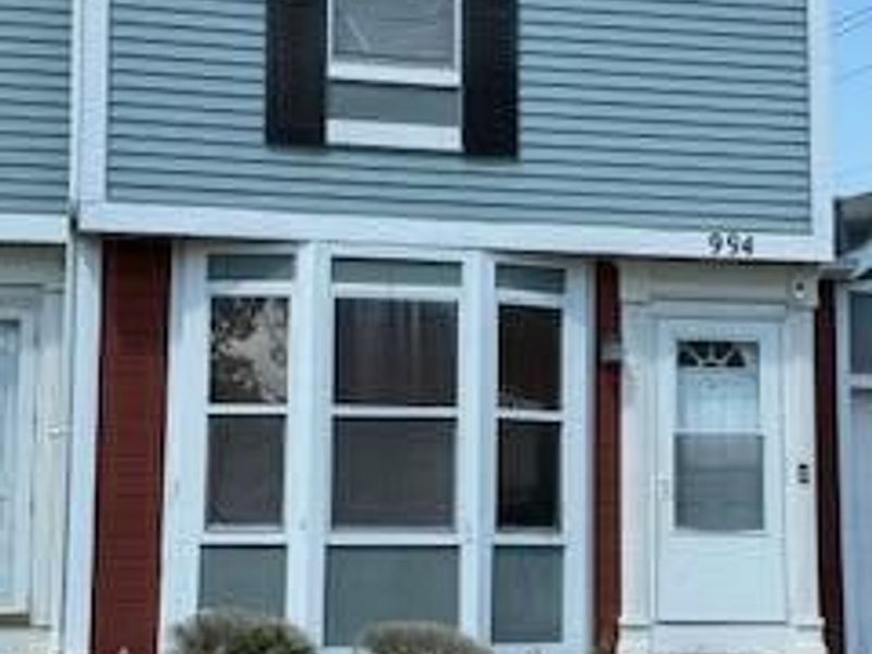 994 Annagladys Drive, Unit M4, Columbus, OH 43085 Photo 2