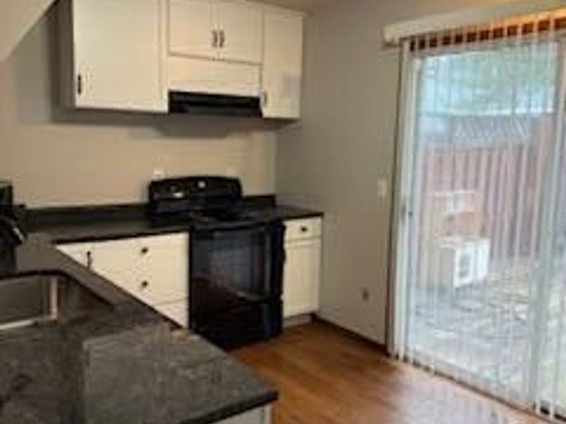 994 Annagladys Drive, Unit M4, Columbus, OH 43085 Photo 4