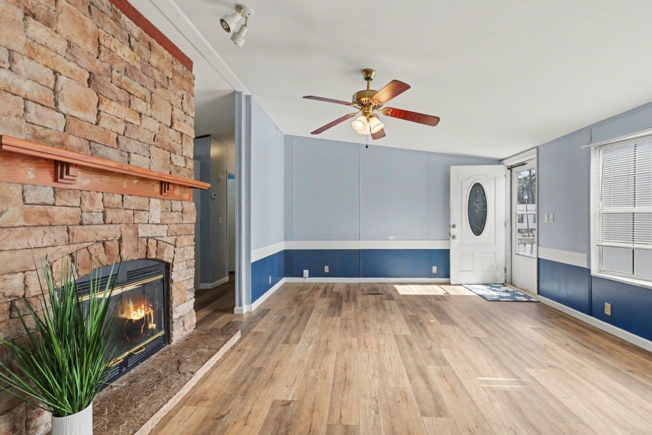 3214 Lyndon Dr. Photo 3