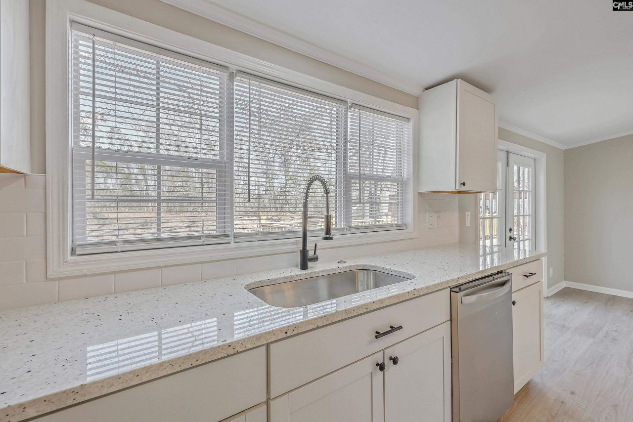 205 Riptide Road Photo 14