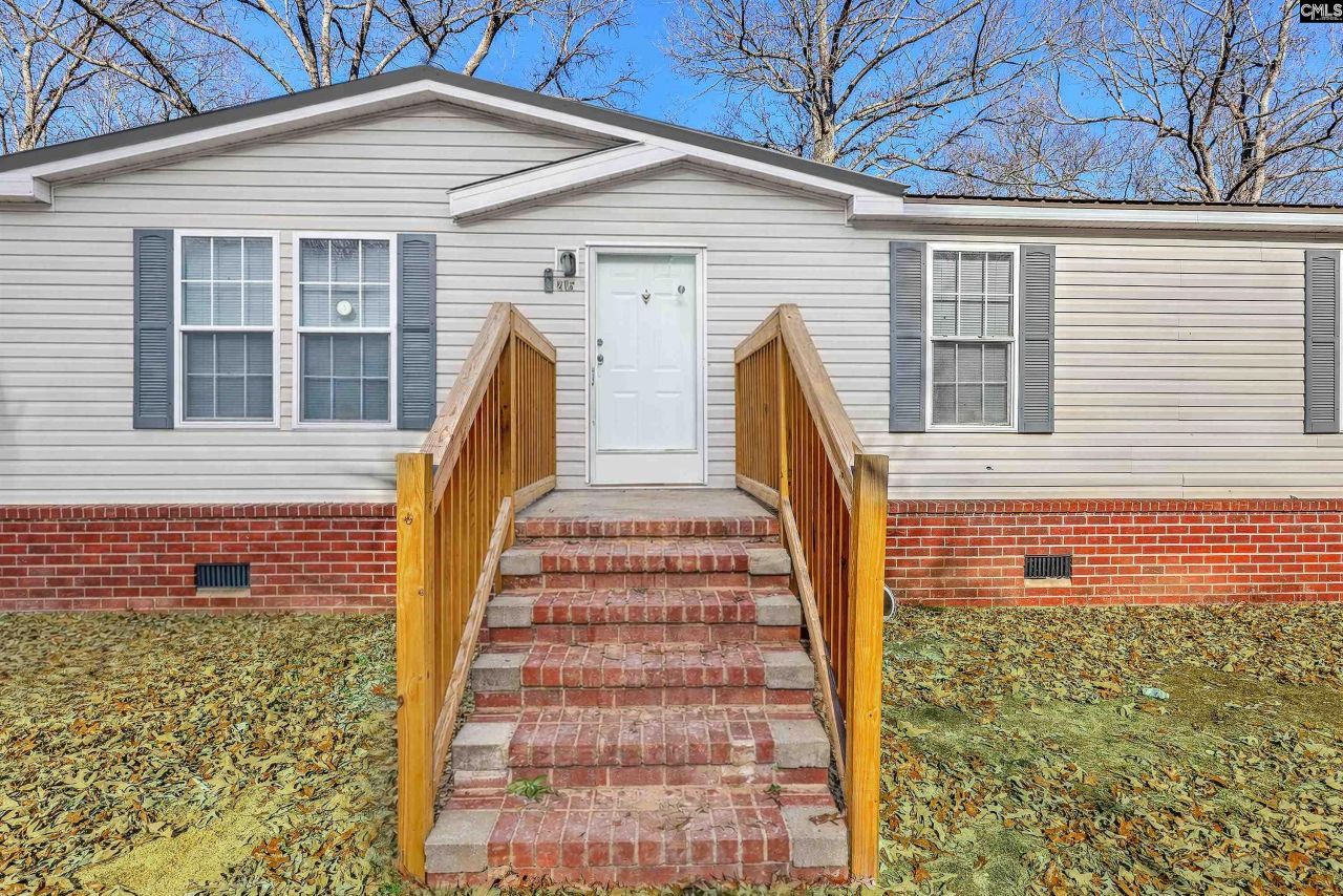 205 Riptide Road Photo 4