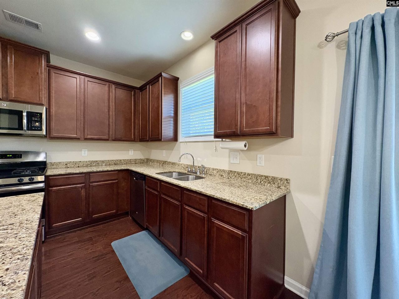 211 Sunny View Lane  Photo 13