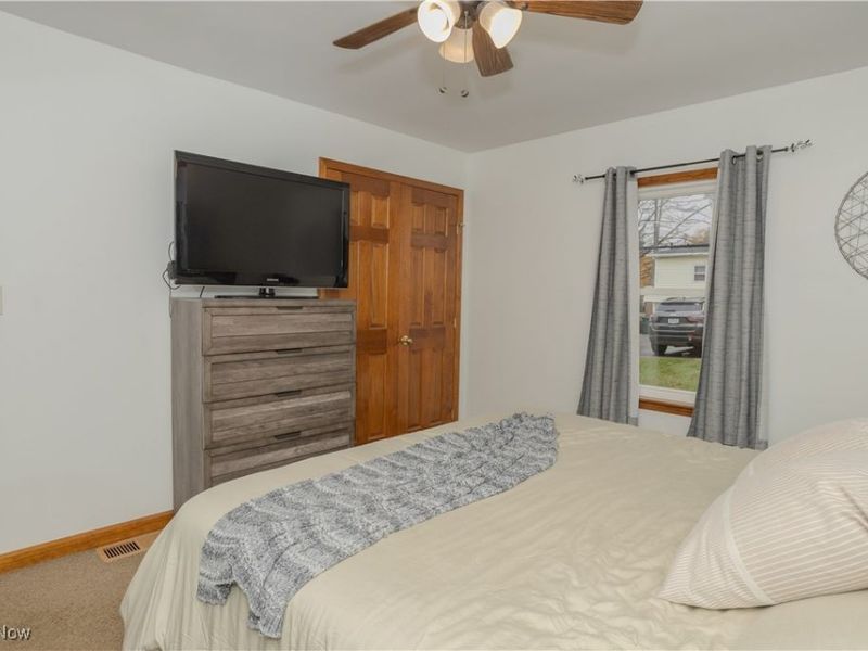 2943 S Union Avenue, Alliance, OH 44601 Photo 15