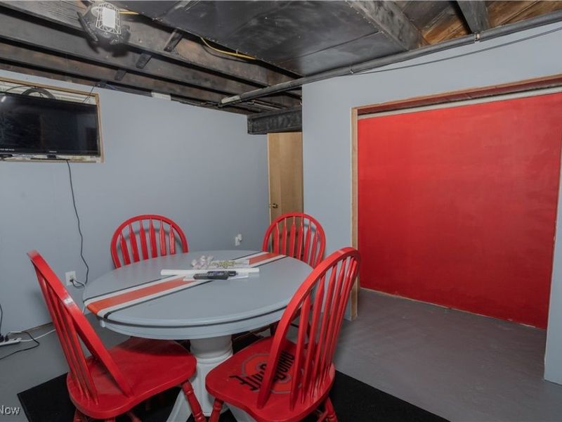 2943 S Union Avenue, Alliance, OH 44601 Photo 19