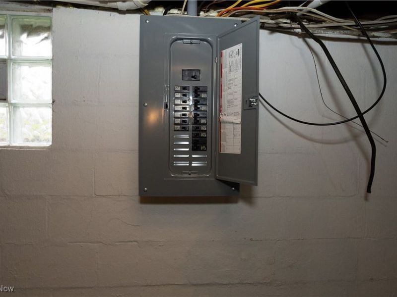 2943 S Union Avenue, Alliance, OH 44601 Photo 21