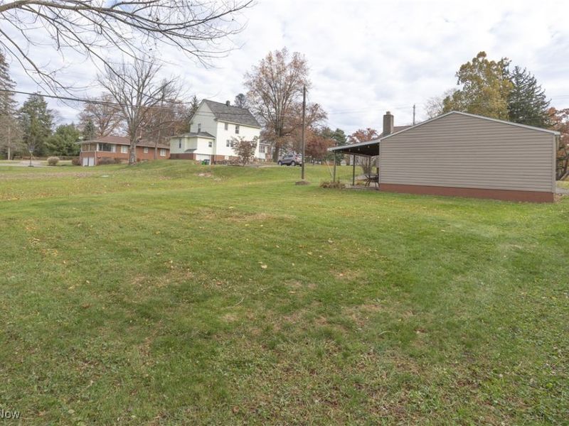 2943 S Union Avenue, Alliance, OH 44601 Photo 28