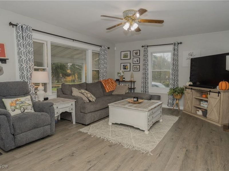 2943 S Union Avenue, Alliance, OH 44601 Photo 6