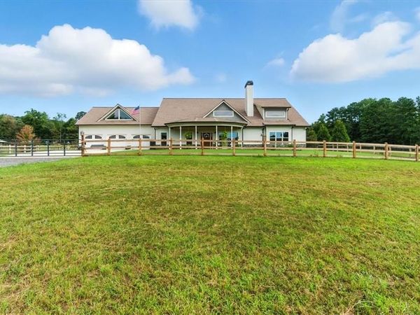 415 Old Draketown Trail, Villa Rica, GA 30180