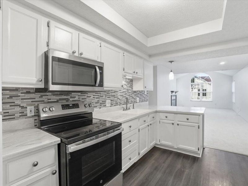 303 Pointe Place , Westerville, OH 43082 Photo 10