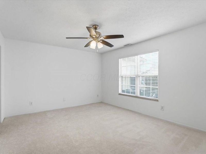 303 Pointe Place , Westerville, OH 43082 Photo 13