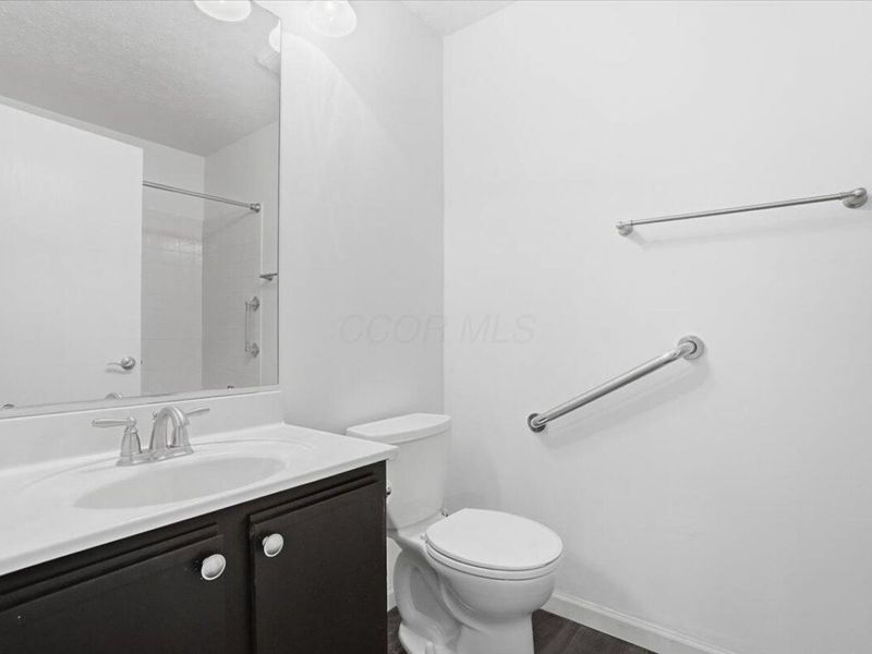 303 Pointe Place , Westerville, OH 43082 Photo 20