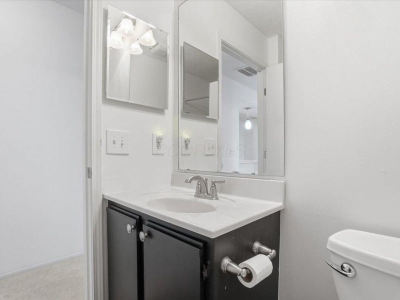 303 Pointe Place , Westerville, OH 43082 Photo 21