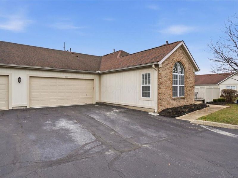 303 Pointe Place , Westerville, OH 43082 Photo 25