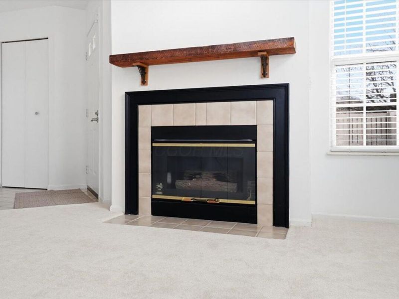 303 Pointe Place , Westerville, OH 43082 Photo 6