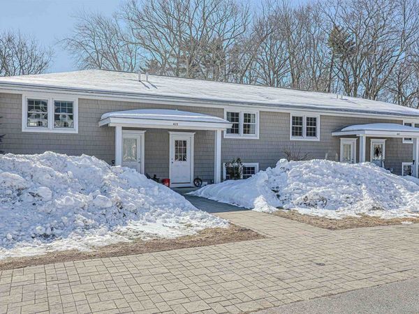 415 High Street, Unit 3, Hampton, NH 03842