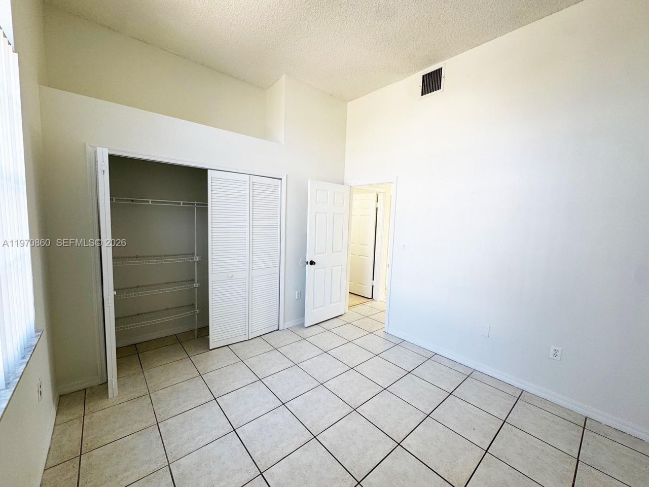 15920 SW 79th Ter, Miami, FL 33193 Photo