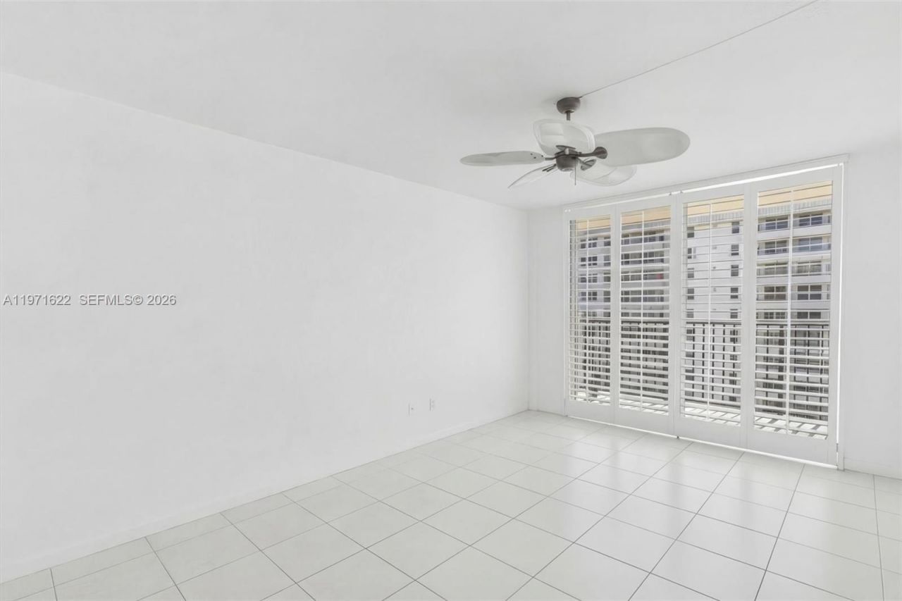 9273 Collins Ave, Unit 901, Surfside, FL 33154 Photo