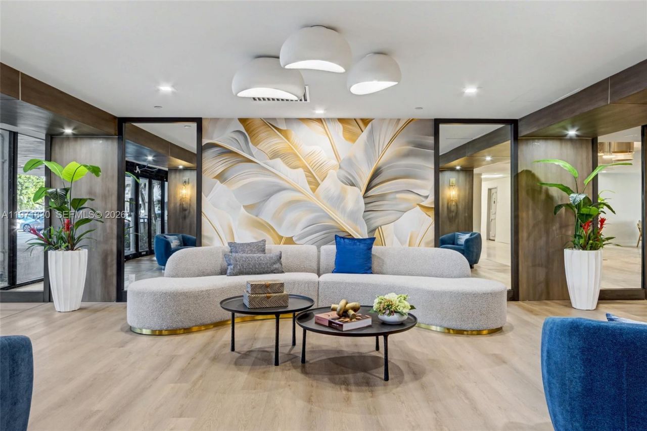 4200 Hillcrest Dr, Unit 406, Hollywood, FL 33021 Photo