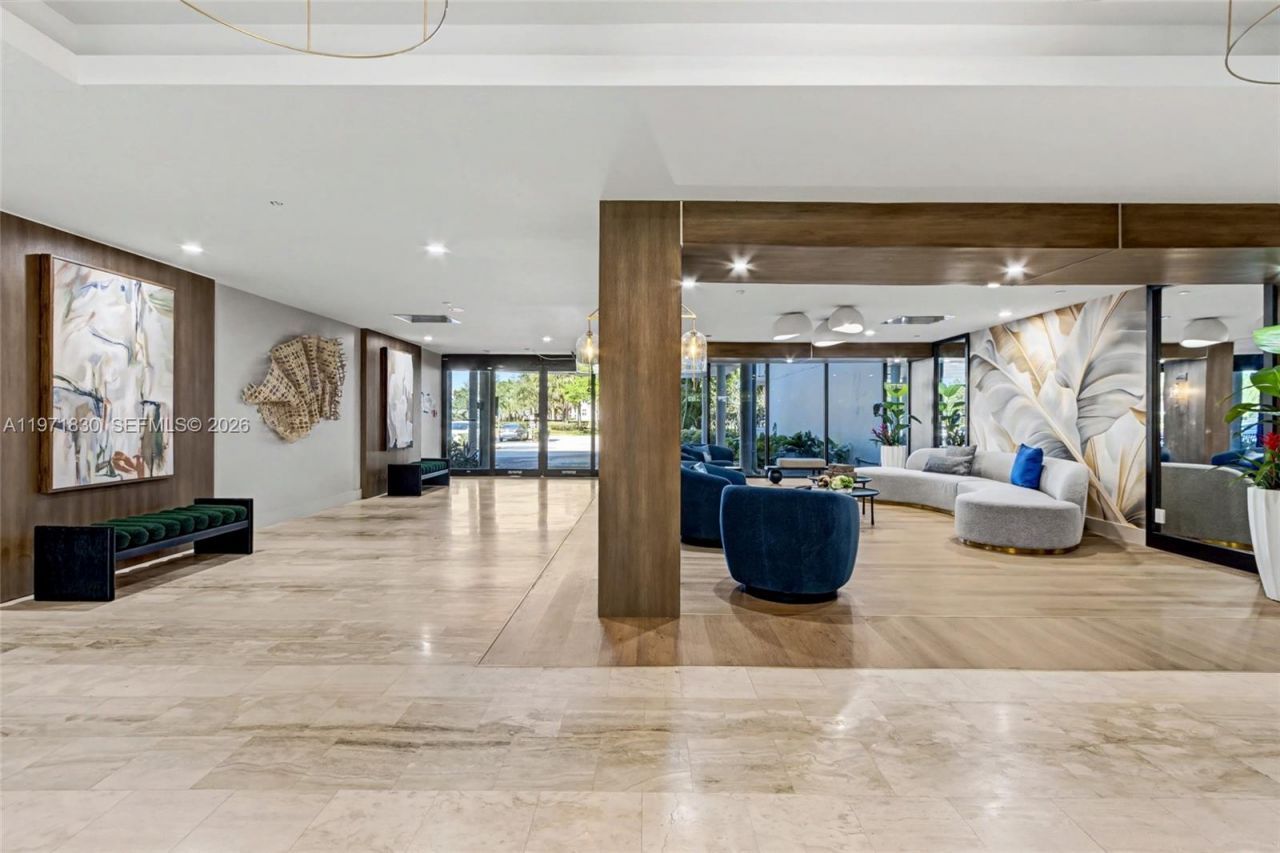 4200 Hillcrest Dr, Unit 406, Hollywood, FL 33021 Photo