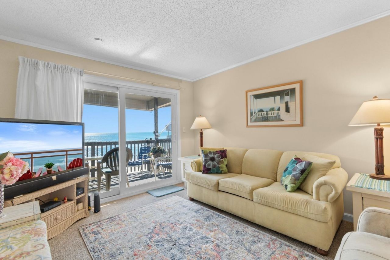 1310 N Waccamaw Dr.  Photo 11