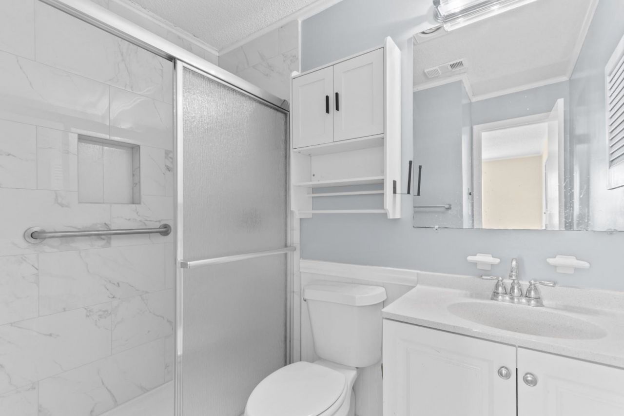 1310 N Waccamaw Dr.  Photo 21