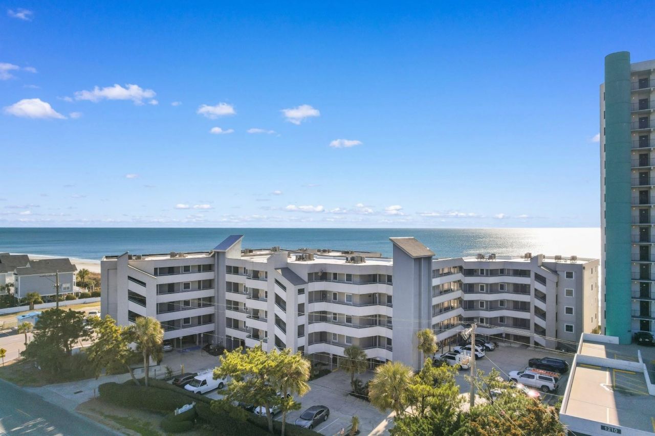 1310 N Waccamaw Dr.  Photo 33