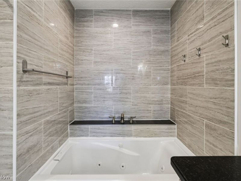 1416 Spyglass Hill Drive, Brunswick, OH 44212 Photo 17