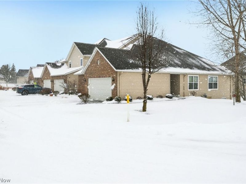 1416 Spyglass Hill Drive, Brunswick, OH 44212 Photo 3