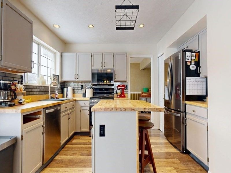 4014 Sacramento Boulevard, Medina, OH 44256 Photo 4