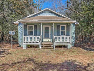 225 Reardon Street , Manning, SC 29102