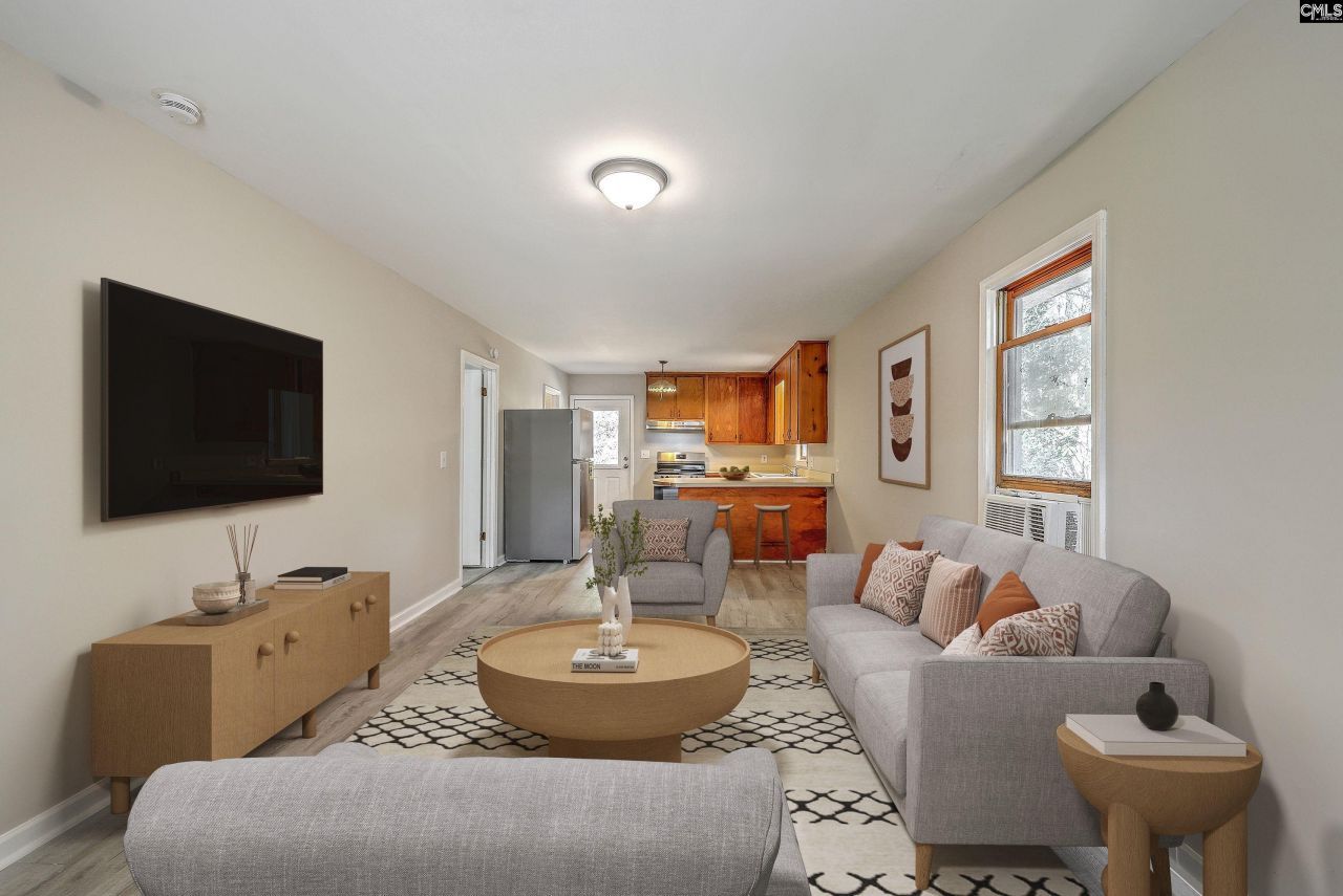 225 Reardon Street  Photo 9