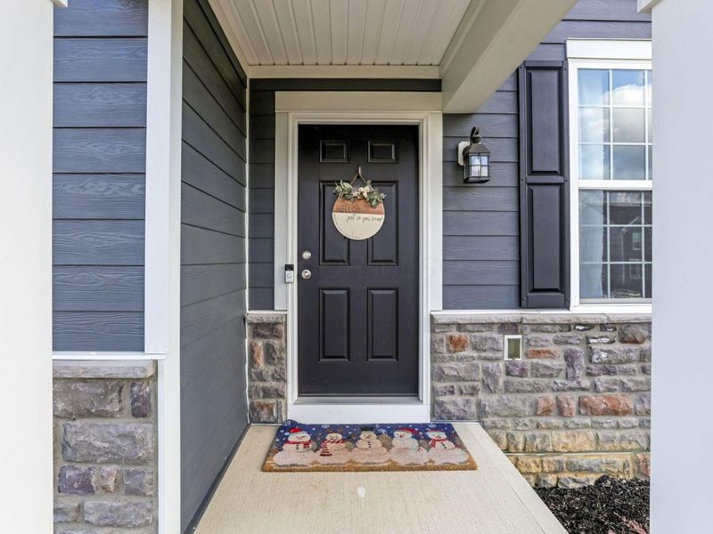 582 Zoar Street, Galena, OH 43021 Photo 4