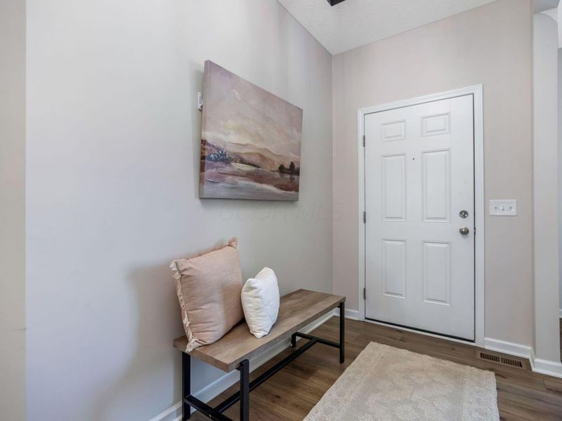 582 Zoar Street, Galena, OH 43021 Photo 5