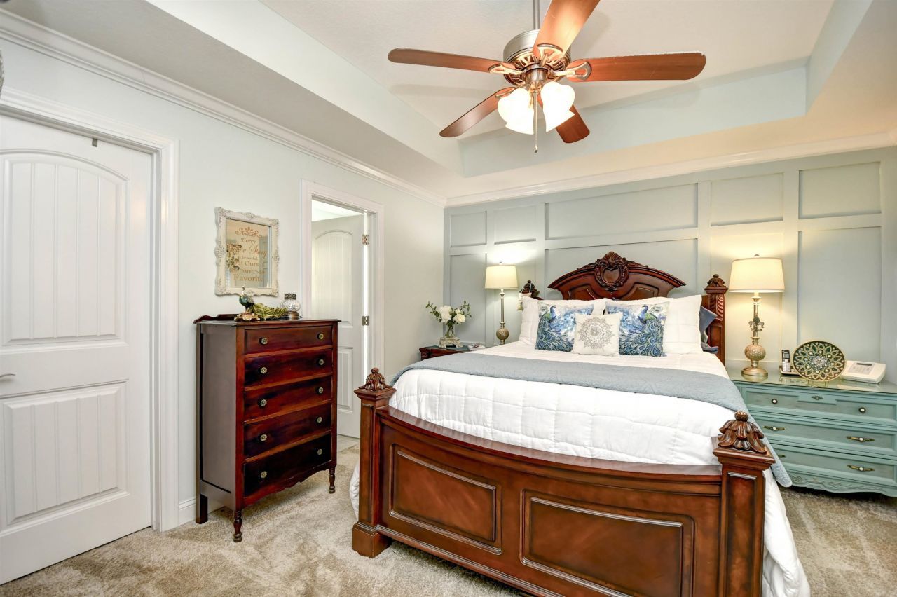 428 Oakham Dr. Photo 17