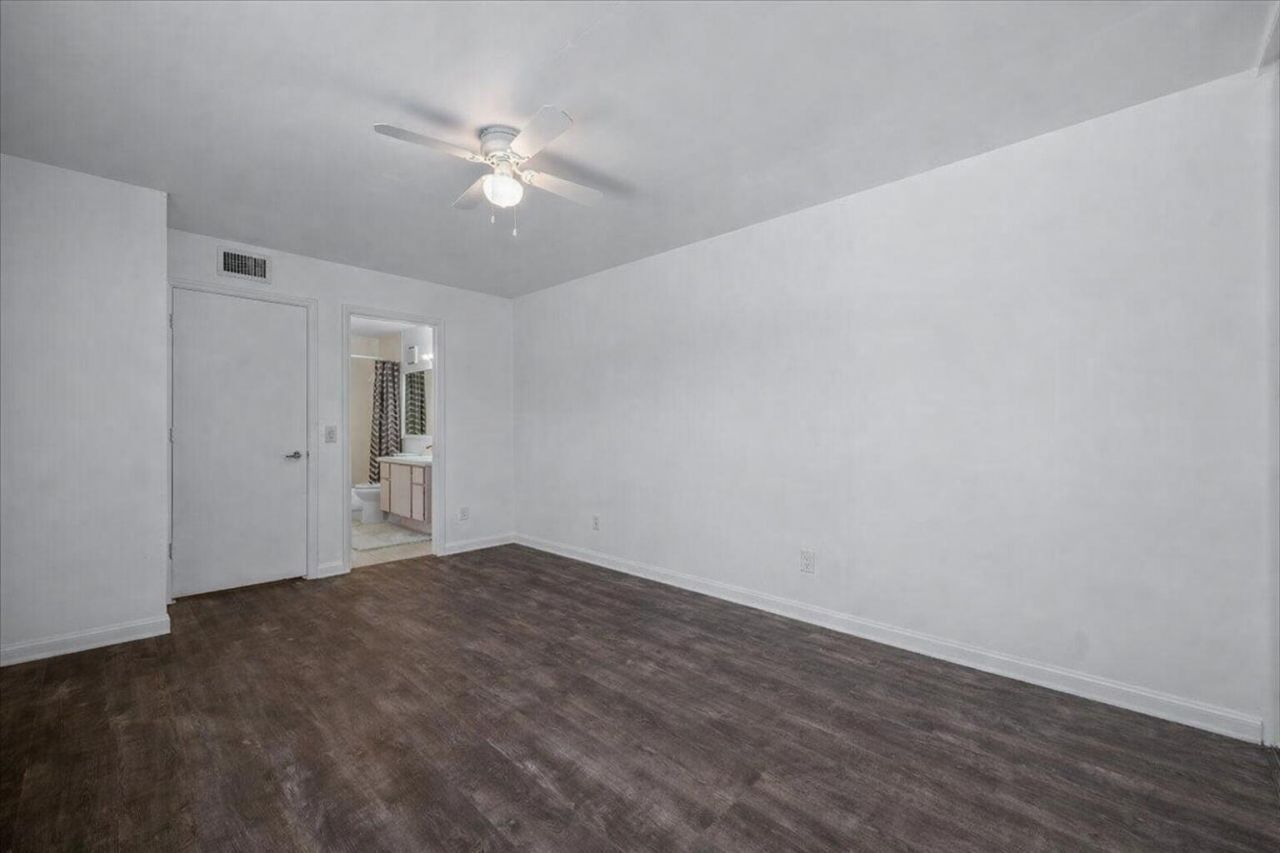 1945 Stratford Way, West Palm Beach, FL 33409 Photo