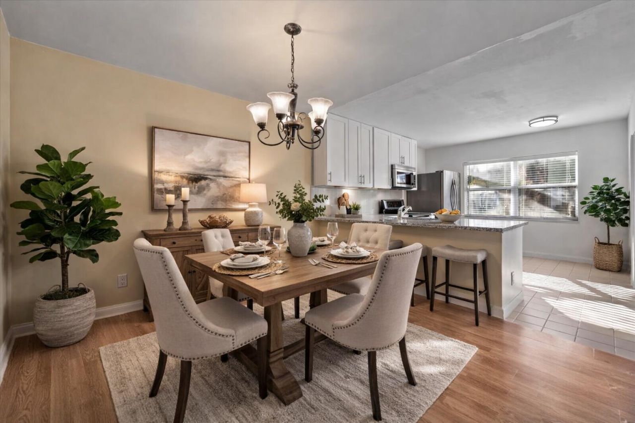 1945 Stratford Way, West Palm Beach, FL 33409 Photo