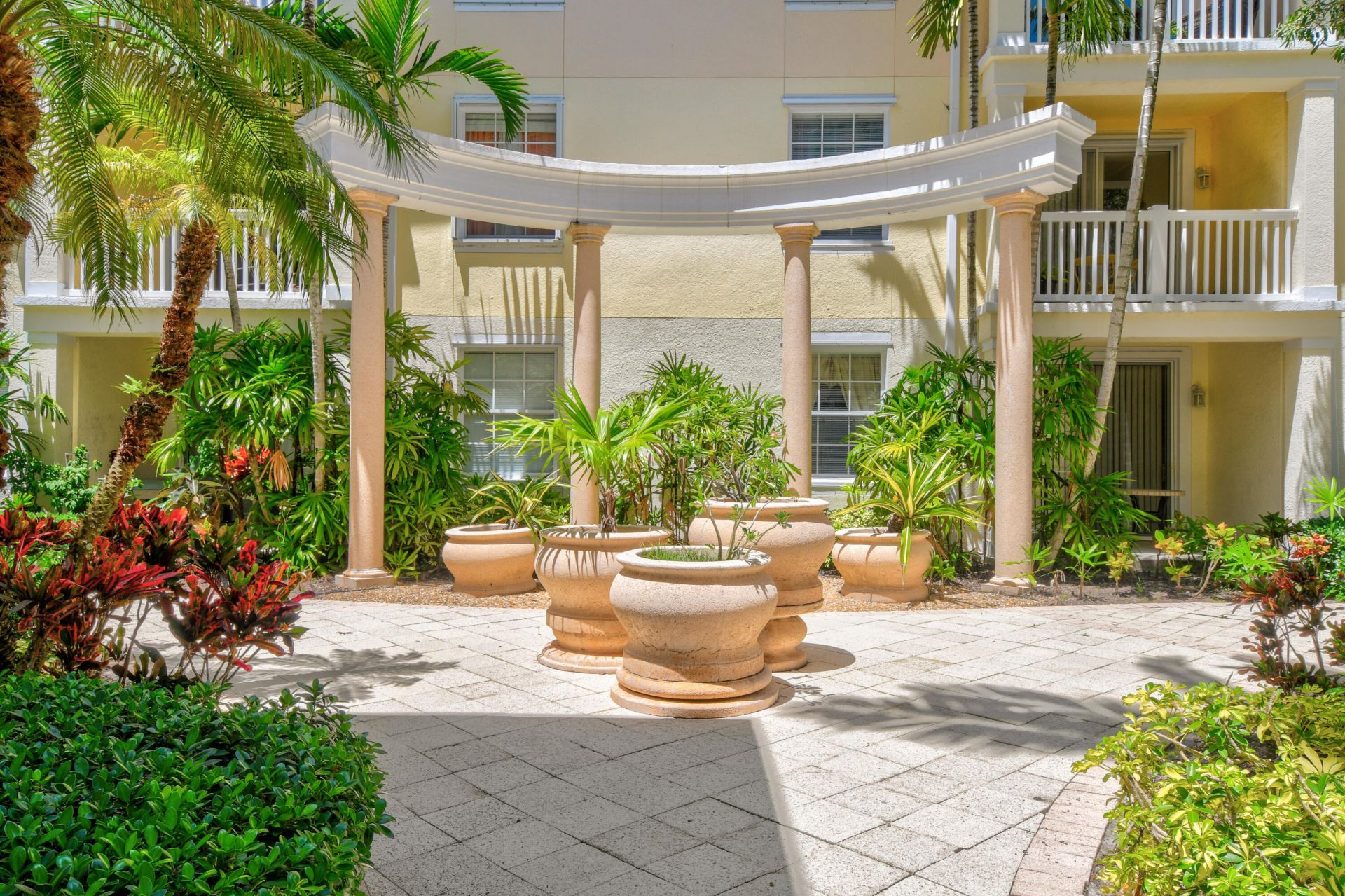 224 Murcia Drive, Unit 305, Jupiter, FL 33458 Photo