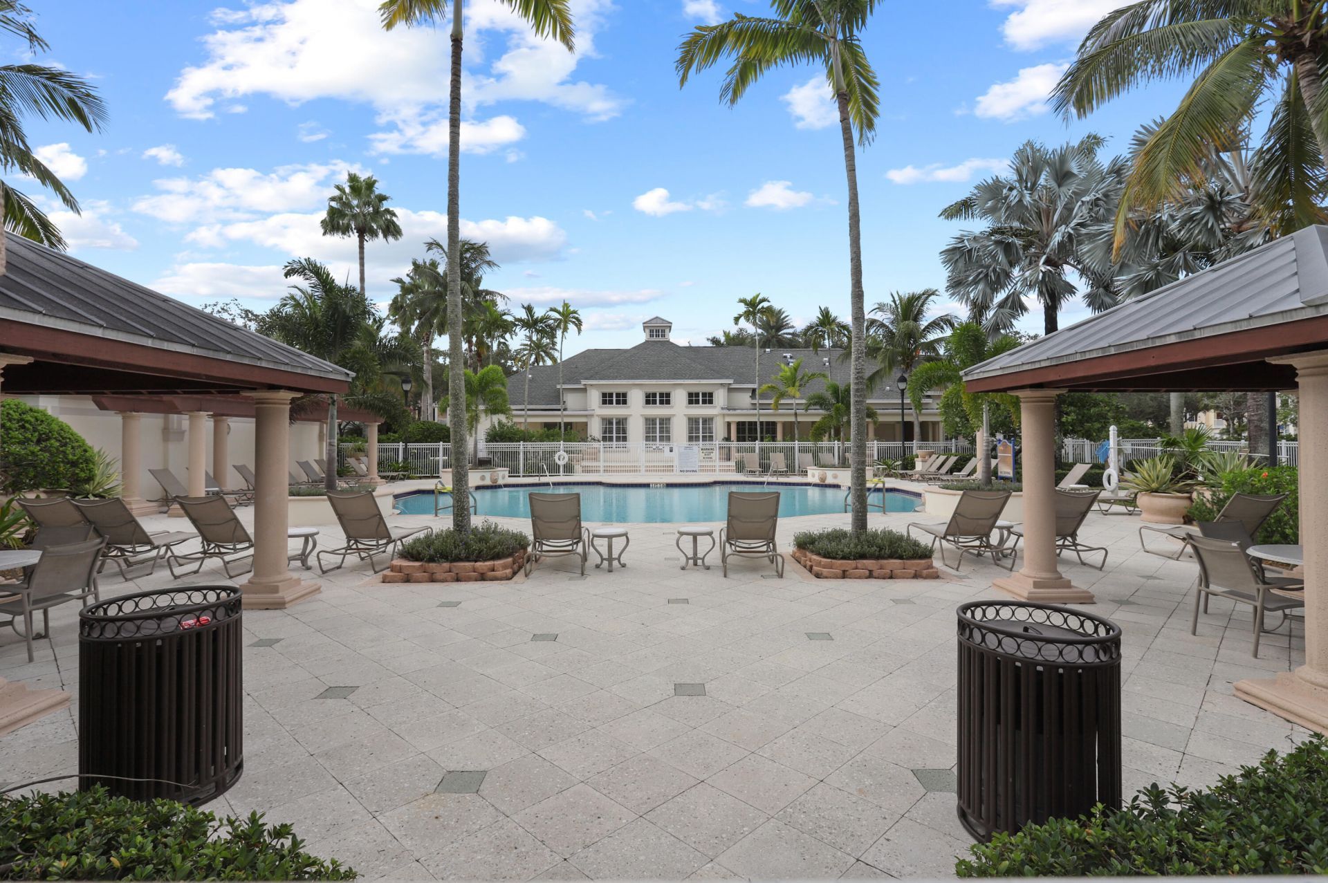 224 Murcia Drive, Unit 305, Jupiter, FL 33458 Photo