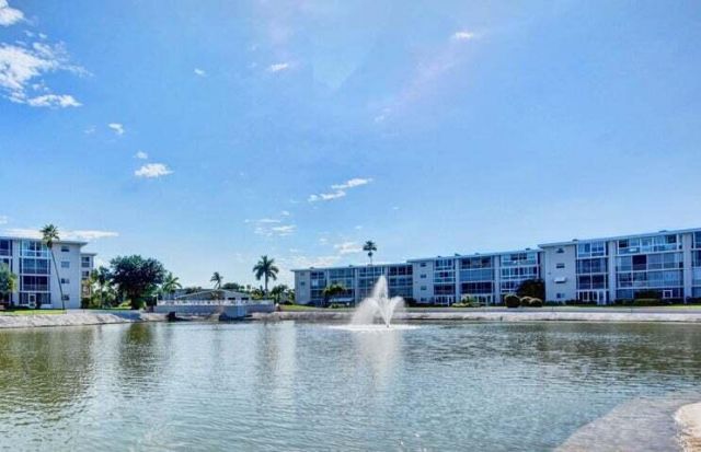 2616 N Garden Drive, Unit 204, Lake Worth, FL 33461 Photo