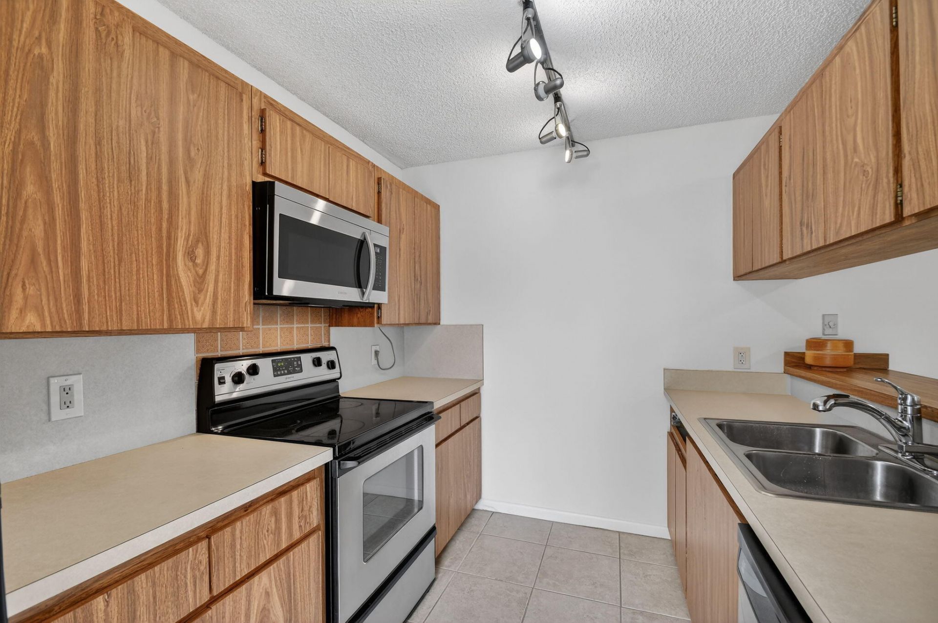 4210 42nd Way, West Palm Beach, FL 33407 Photo