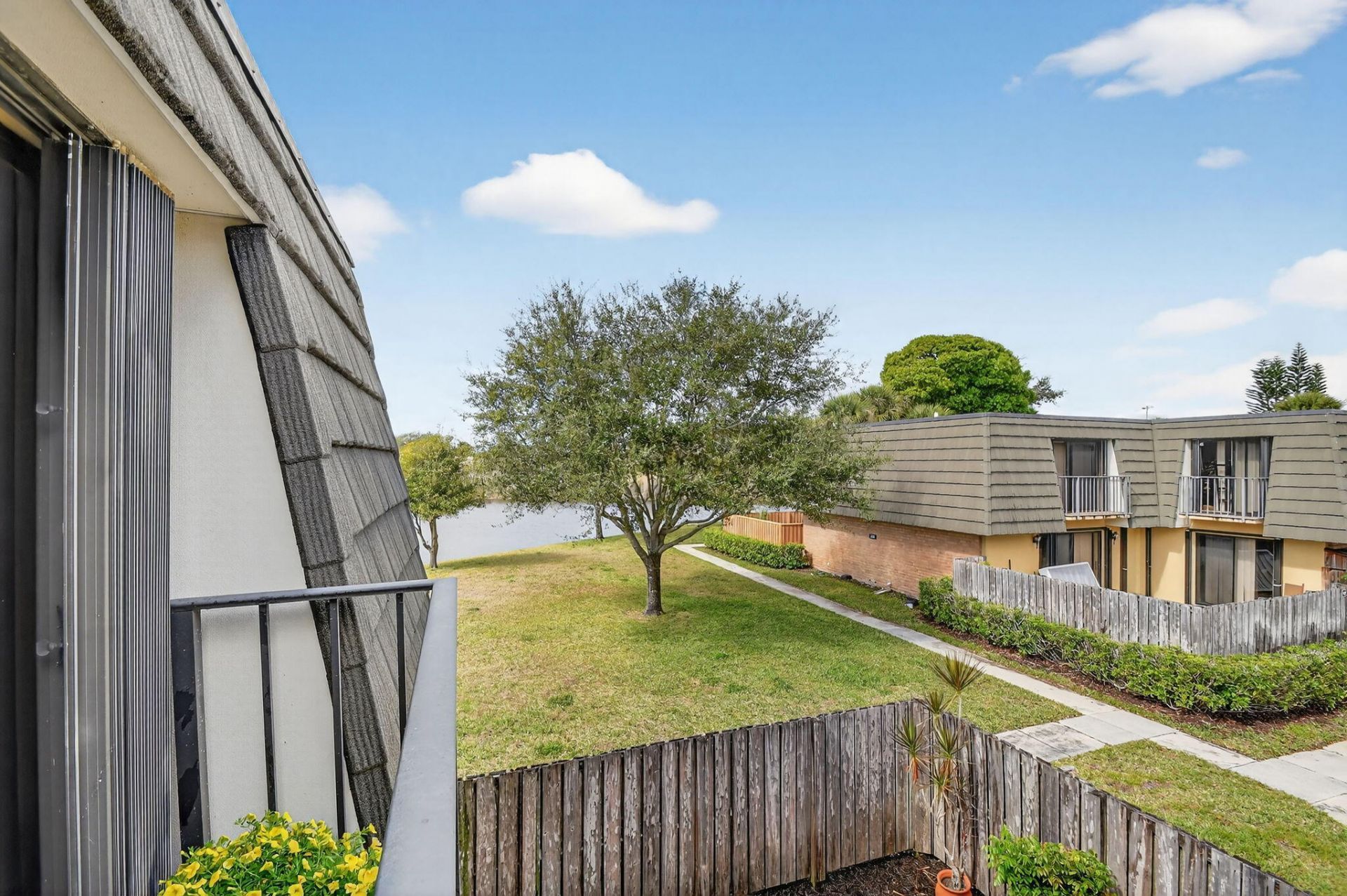 4210 42nd Way, West Palm Beach, FL 33407 Photo