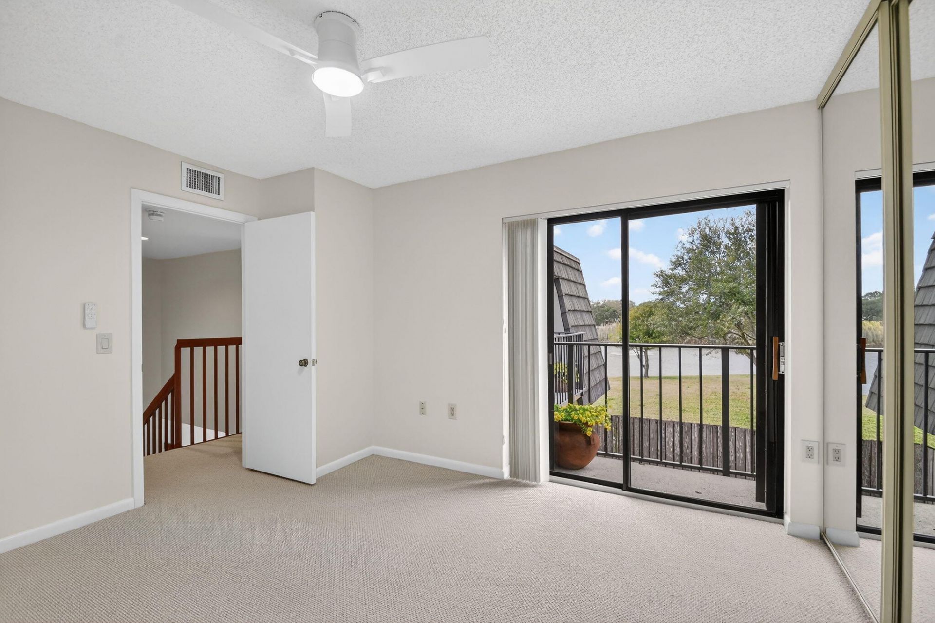 4210 42nd Way, West Palm Beach, FL 33407 Photo